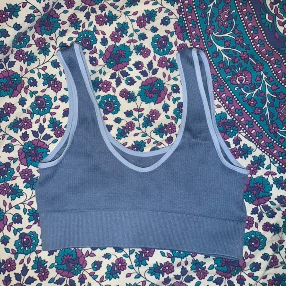 aerie sports bra - Picture 2 of 3
